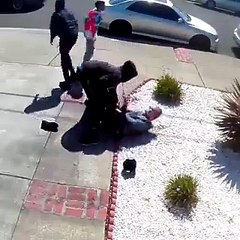 Asiático de 80 anos roubado e agredido em novo crime de ódio nos EUA