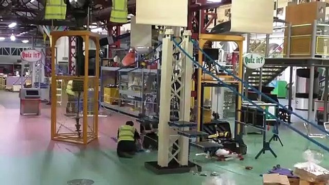 Ponte de 33 metros em Lego bateu recorde do Guinness num museu britânico