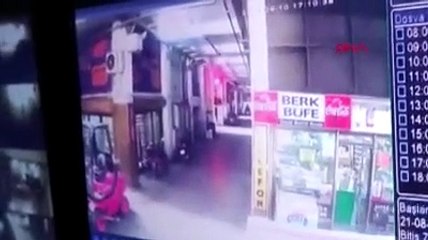 Eyüpsultan'da iş yerindeki patlama anı kamerada