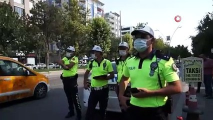 Karantinada olması gereken şoför direksiyon başında yakalandı