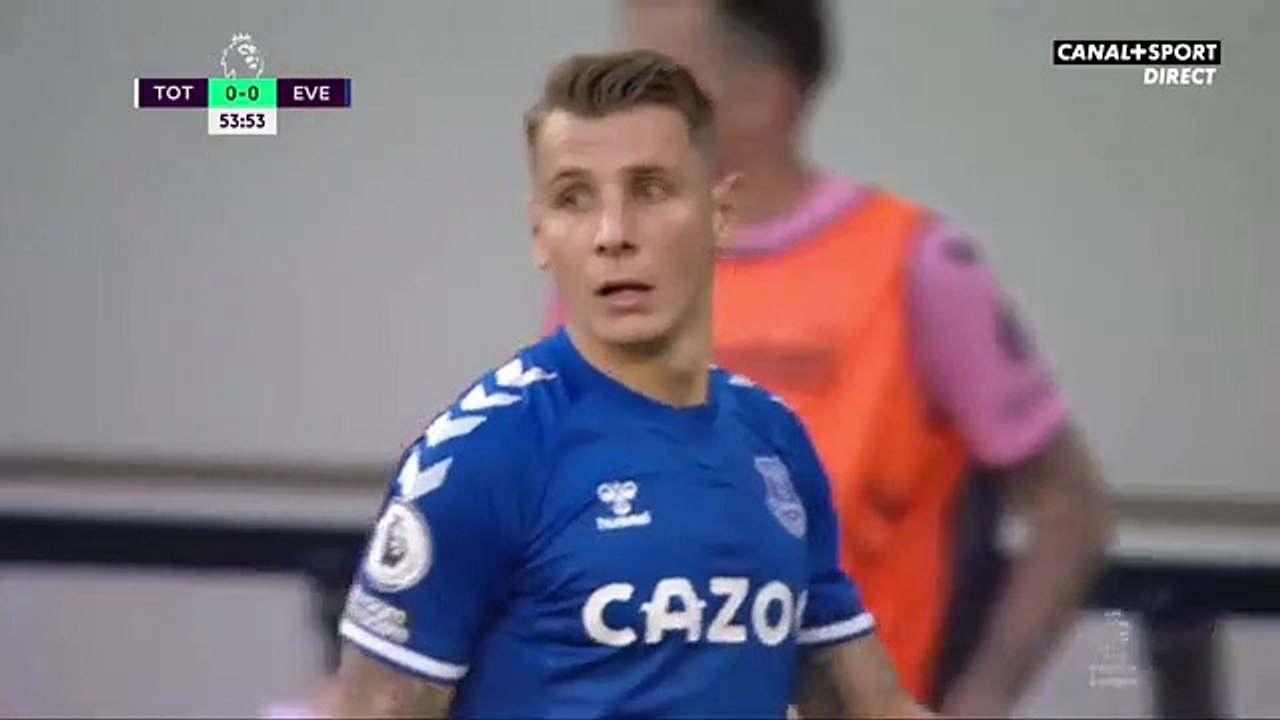 Golo de Calvert-Lewin ao Tottenham