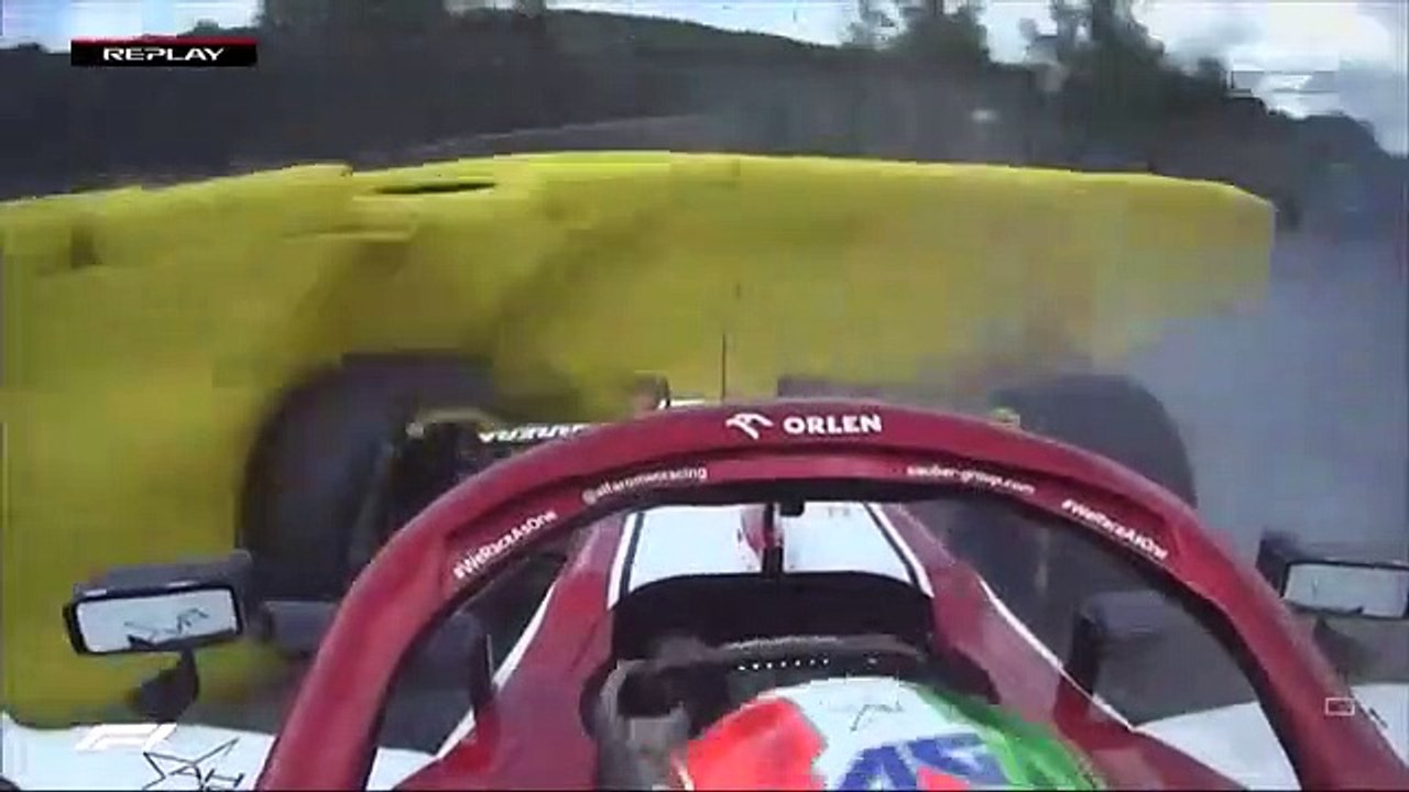 Acidente Giovinazzi e Russell