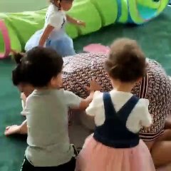 Vídeo: Filhos de Ronaldo tentam "salvar" Georgina das brincadeiras do pai