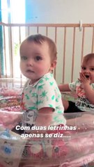 Helena Costa mostra filha a tentar dizer "pai"