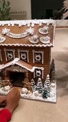 Kim Kardashian mostra a sua decoração de Natal