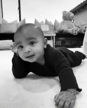 Kim Kardashian celebra aniversário do filho com vídeo amoroso