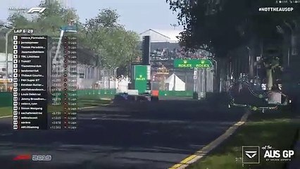 Courtois em jogo de eSports