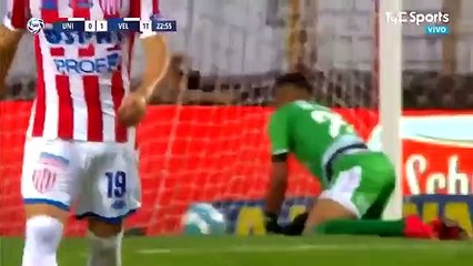 Jogador apontado ao Sporting marca golaço na Argentina