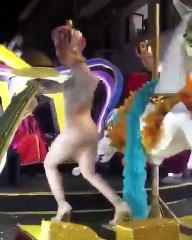 Luciana Abreu "arrasa" no segundo desfile de Carnaval