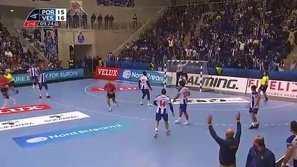 Thomas Bauer a defender penálti - FC Porto