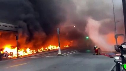 Incêndio deflagrou junto à Gare de Lyon em Paris