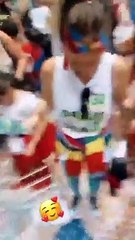 Família de Ricardo Pereira diverte-se no Carnaval do Brasil