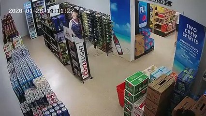 Salvar cerveja durante sismo nas Caraíbas