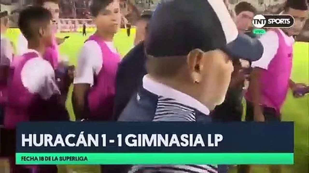 Maradona aos saltos