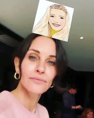 Courteney Cox já experimentou filtro dos "Friends". Saiba quem lhe saiu