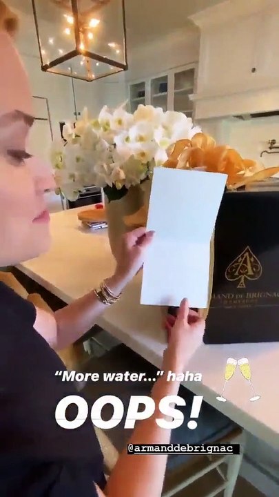 Beyoncé e Jay Z enviam presente a Reese Witherspoon