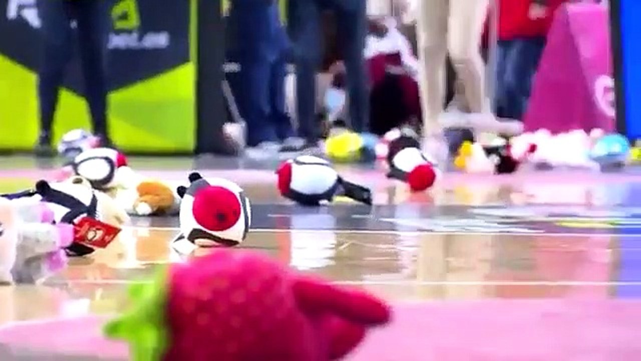 chuva de peluches
