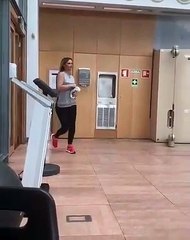 Vídeo: É desta forma que Cristina Ferreira chega ao ginásio
