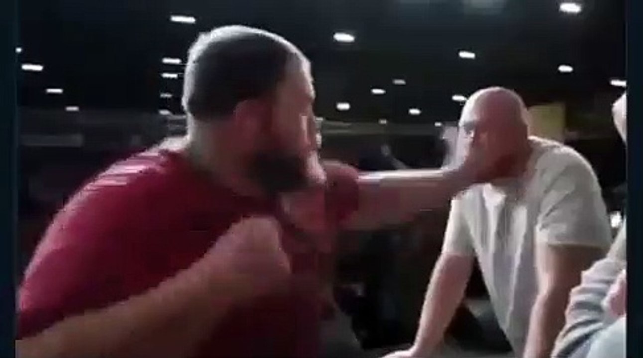 Campeão do mundo de bofetadas