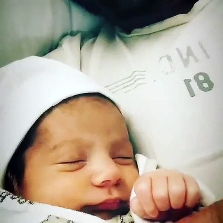 João Baptista partilha vídeo amoroso com a filha recém-nascida