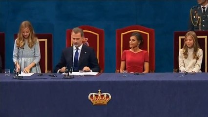 Princesa Leonor discursa pela primeira vez