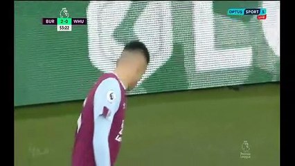 Auto-golo de Roberto - West Ham