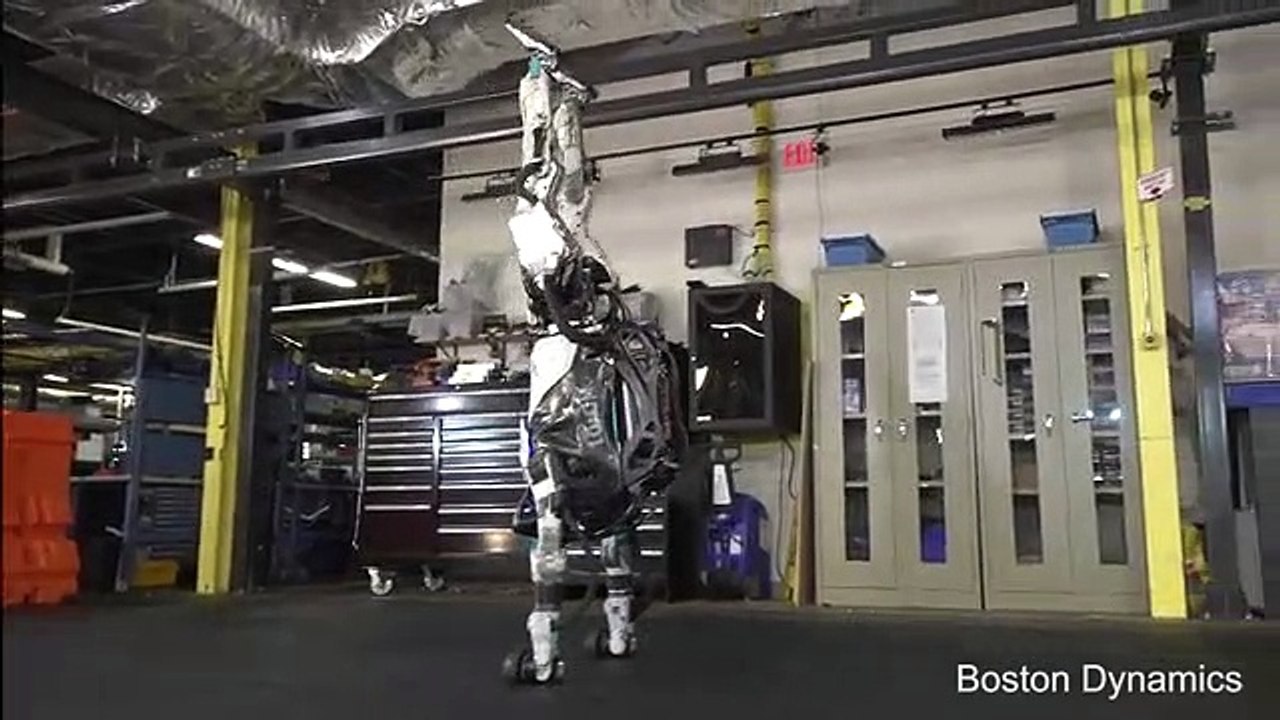 Robot da Boston Dynamics impressiona com acrobacias em novo vídeo