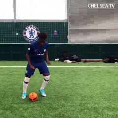 Callum Hudson-Odoi - Truque