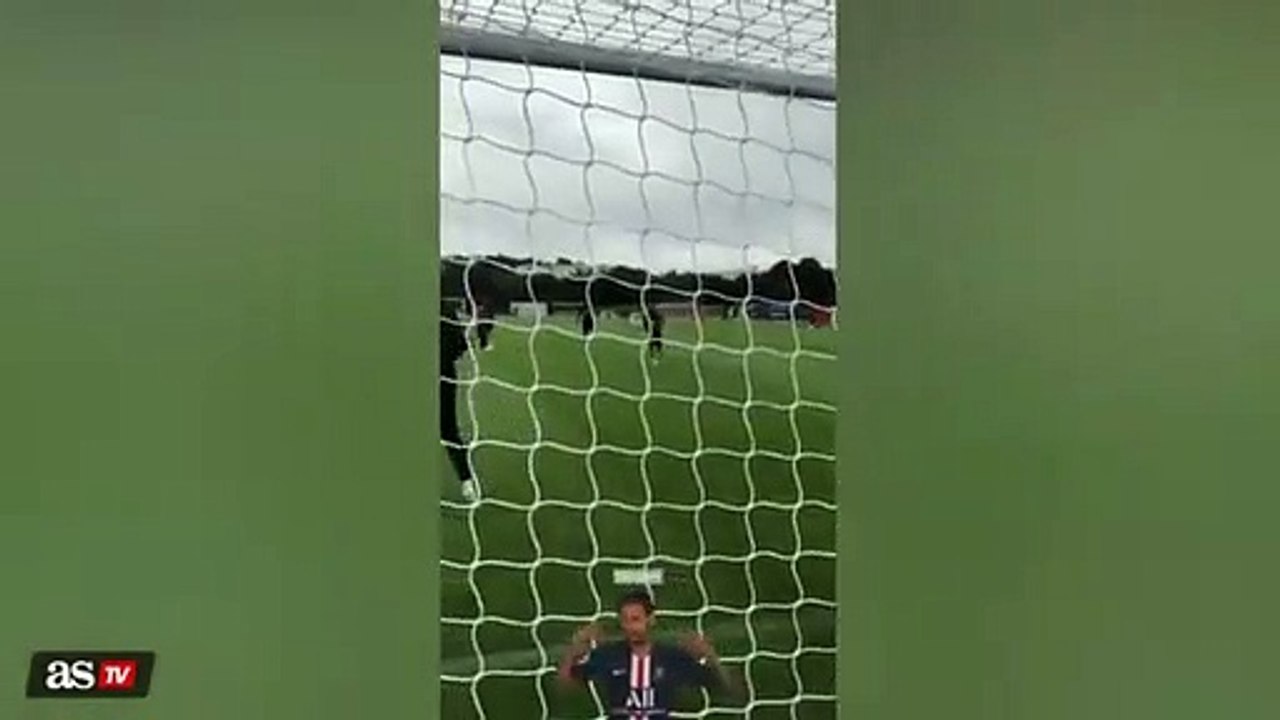 Neymar - treino