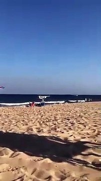 Avião aterra de emergência em praia dos EUA