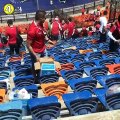Adeptos do Egito a limpar estádio