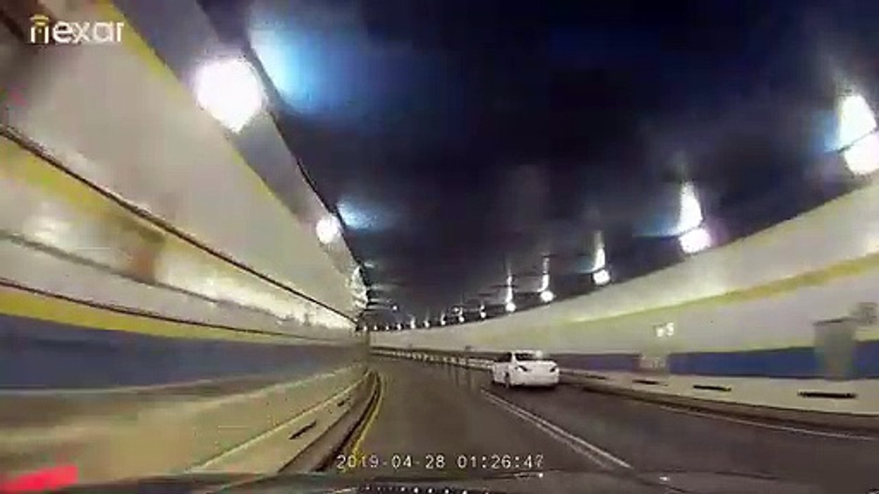 Colisão contramão Nova Iorque