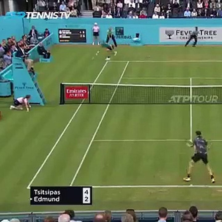 Gesto de Tsitsipas