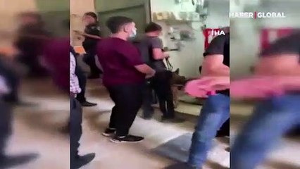 Dükkanına Cumhurbaşkanı Erdoğan'ın fotoğrafını astığı için Filistinliye para cezası kesildi