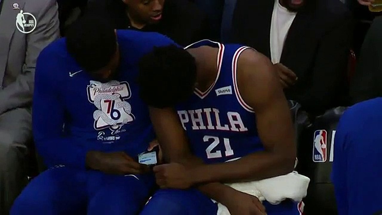 Jogadores dos Sixers apanhados ao telemóvel enquanto equipa perdia