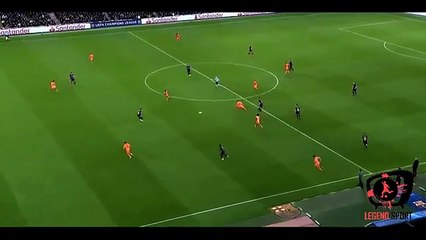 Golo de Messi ao Lyon