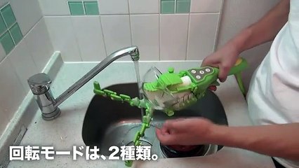 Eis a solução para limpar a pilha de pratos que tem a acumular na cozinha