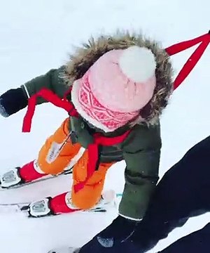 Vídeo: Filha mais nova de Daniela Ruah faz ski pela primeira vez