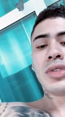 Kevinho leva pontos no nariz após ser magoado por fã durante concerto