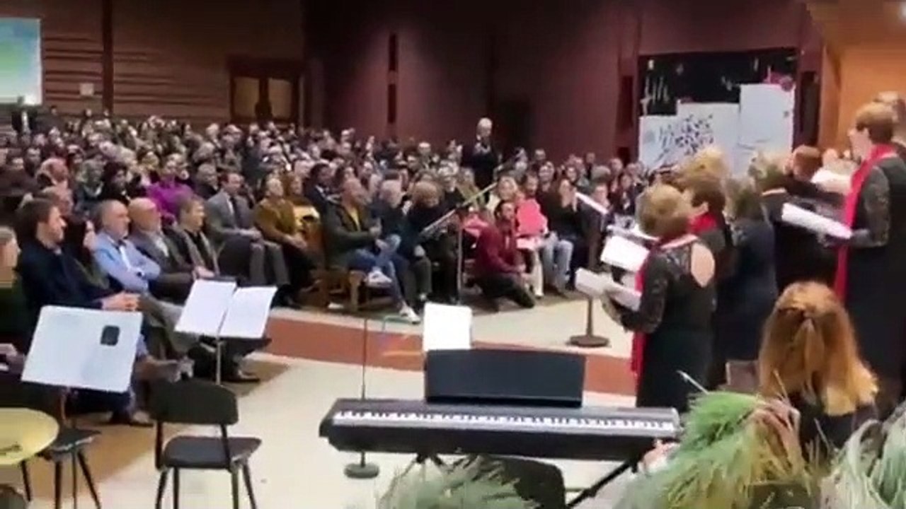 Luciana Abreu revela imagens do seu primeiro concerto Gospel numa igreja