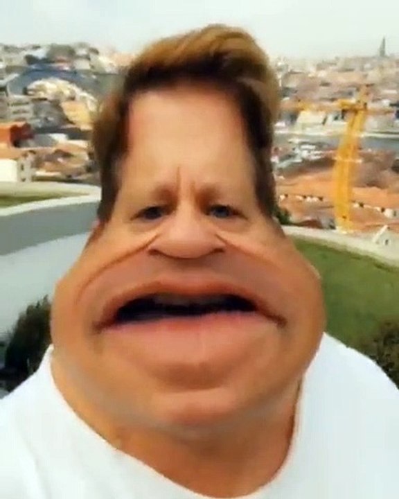 Herman José comenta anúncios televisivos com "gajas youtubers"