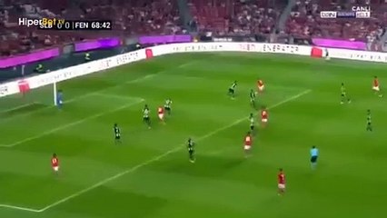 Relato do golo de Cervi em turco