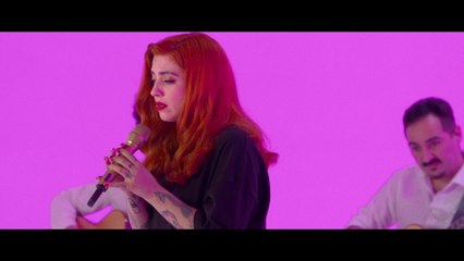 Mon Laferte - Se Va La Vida