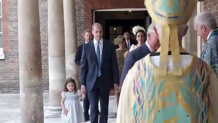 Eis as primeiras imagens do batizado do terceiro filho de William e Kate