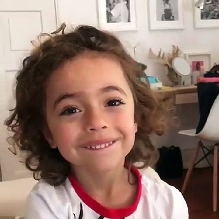 "A Pipoca Mais Doce" revela nome da filha em vídeo