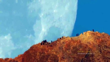 Fotógrafo capta imagens hipnotizante da Lua. Veja o vídeo