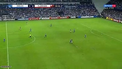 Golo de Vinicius Jr. ao Emelec