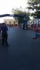 Atleta pontapeou brutalmente um cão durante Maratona no México