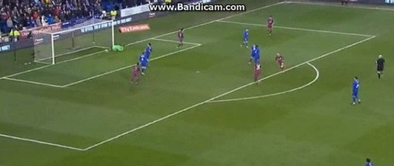 Golaço de Bernardo Silva anulado pelo árbitro