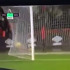 Golo incrível de Arnautovic